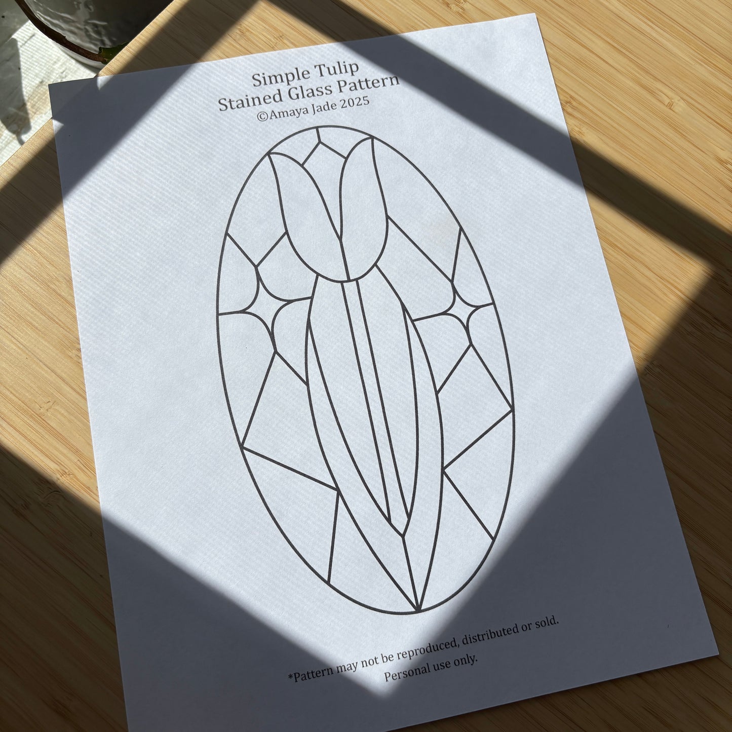 Simple Tulip Stained Glass Pattern